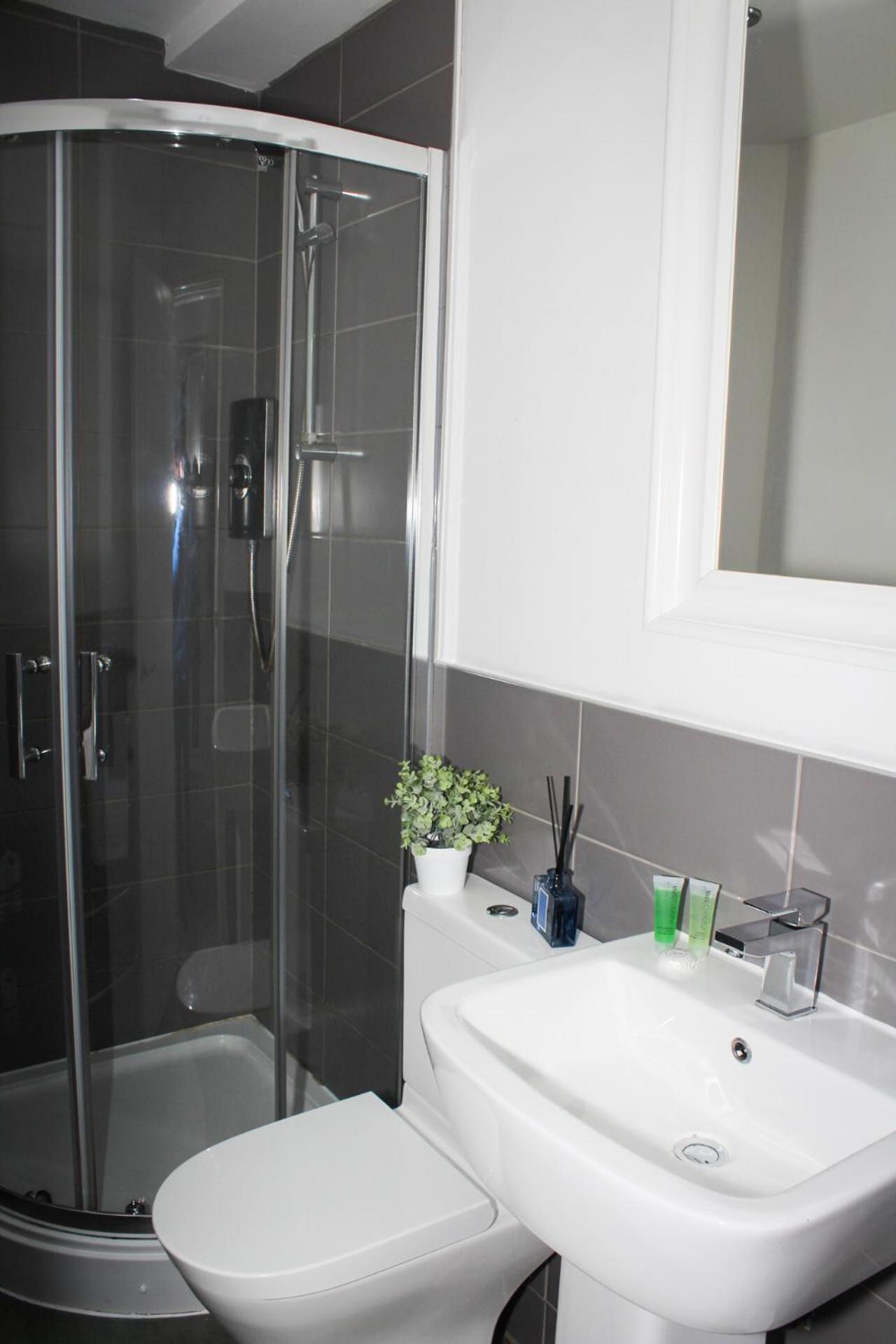 L1 Boutique By Happy Days Appartement Liverpool Buitenkant foto